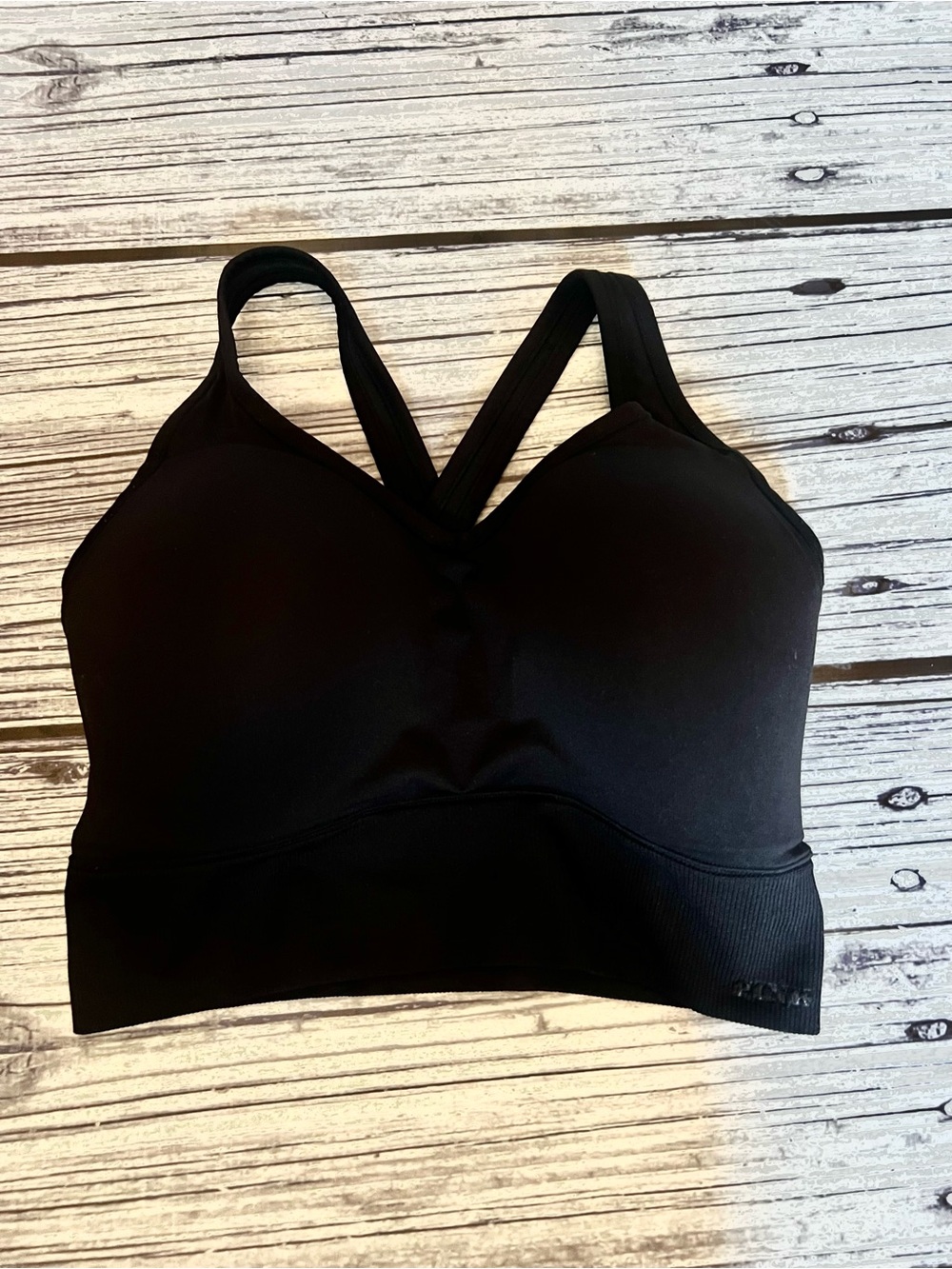 VS Pink Seamless Air Medium-Support Sports Bra